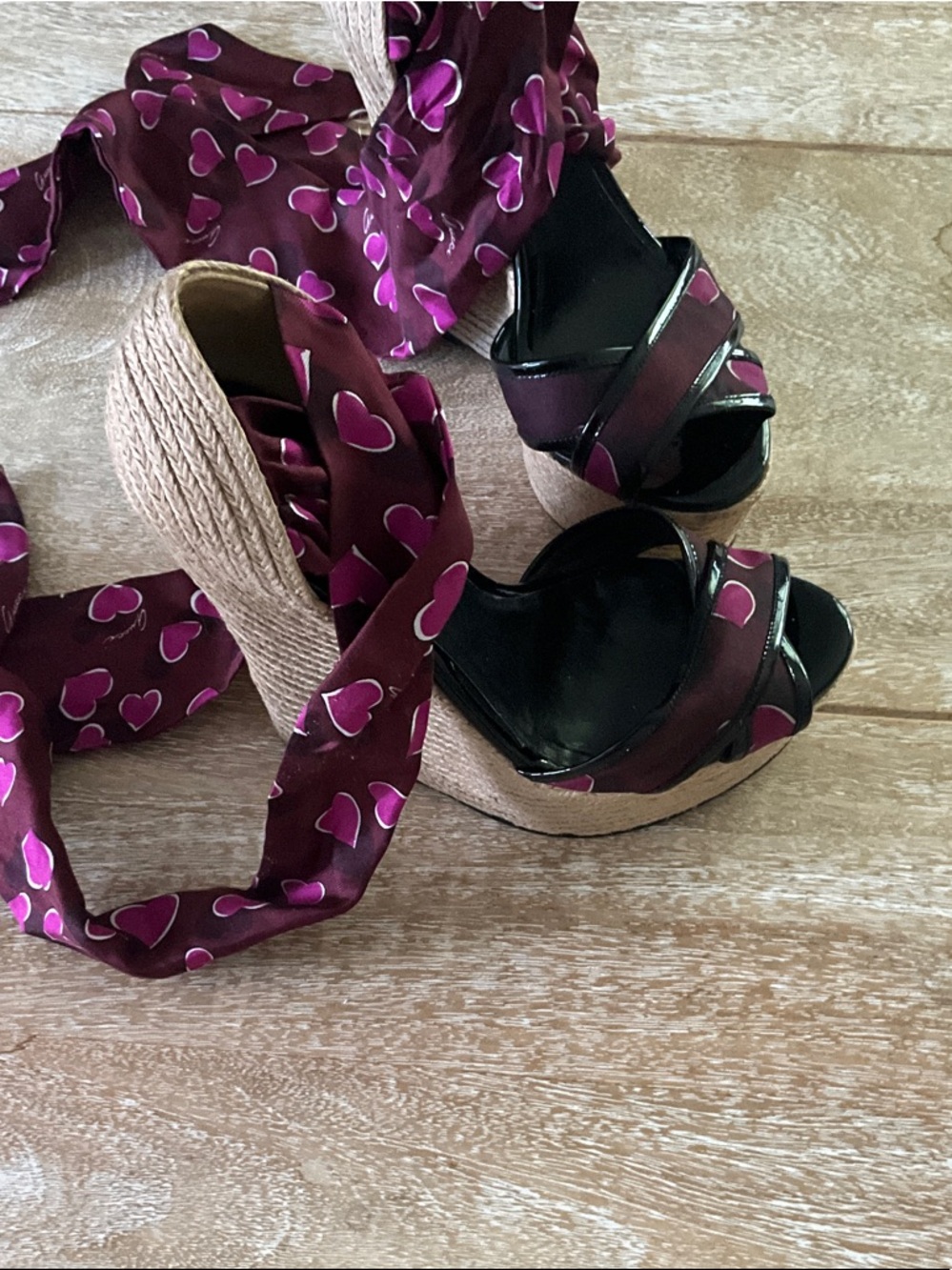 Gucci Burgundy and Pink Heart Wedge Sandals - Picture 2 of 9